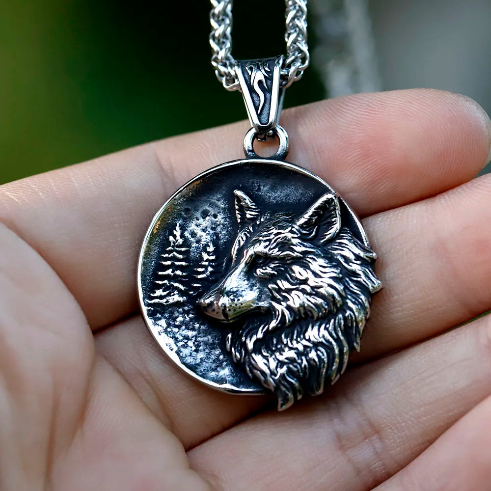 Shadow of Fenrir Necklace Pendant
