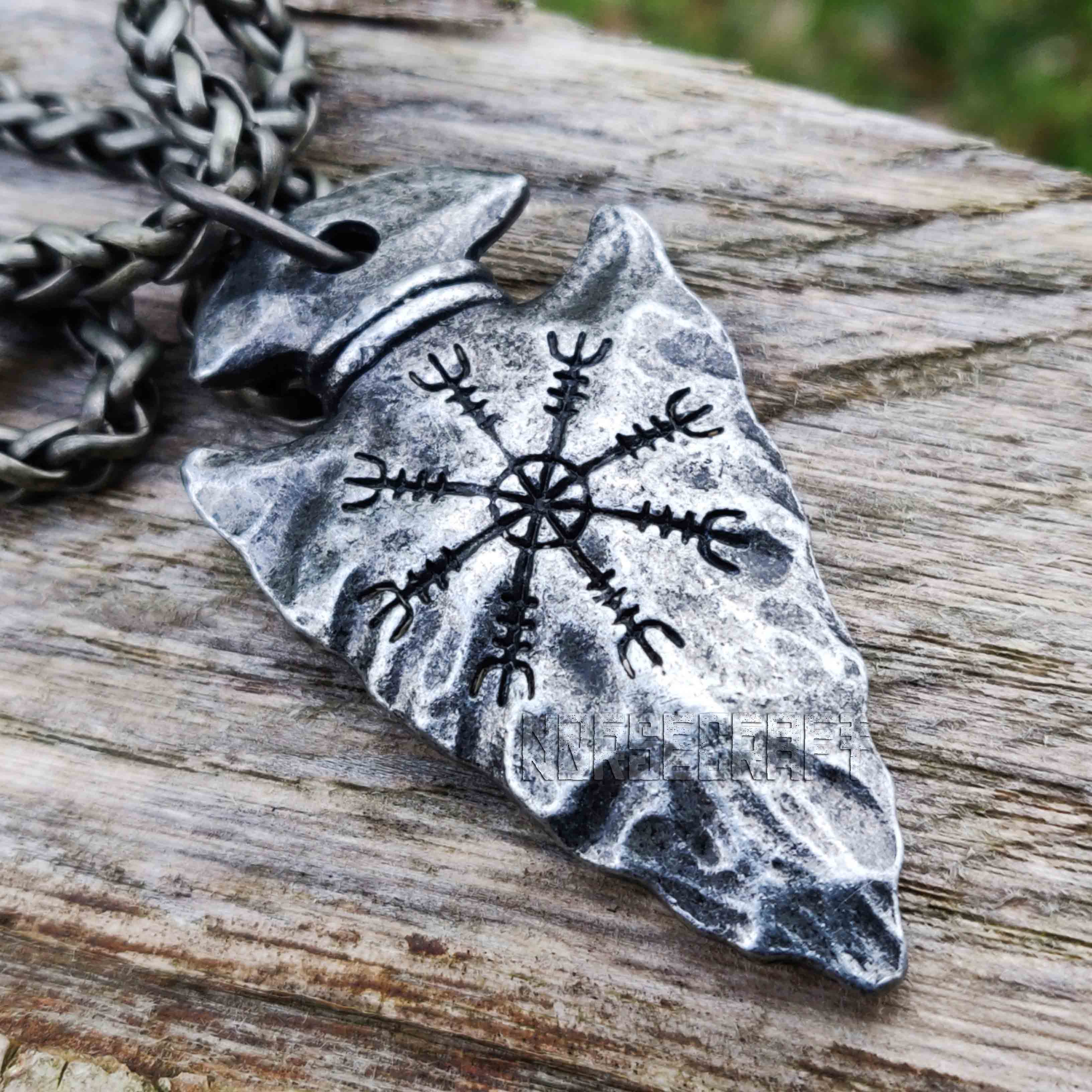 Viking Helm of Awe Arrowhead Necklace