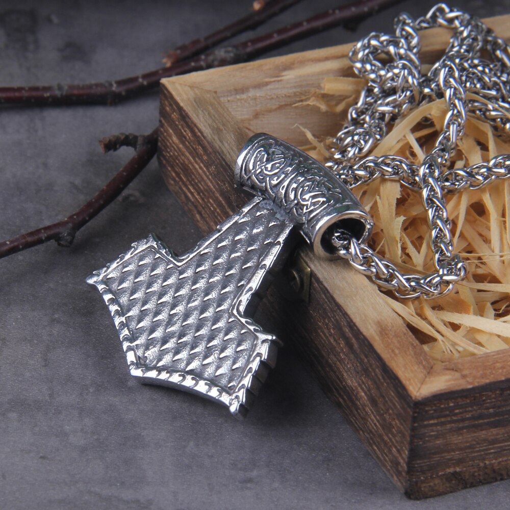 Mjölnir Thunder Battle Necklace Stainless Steel