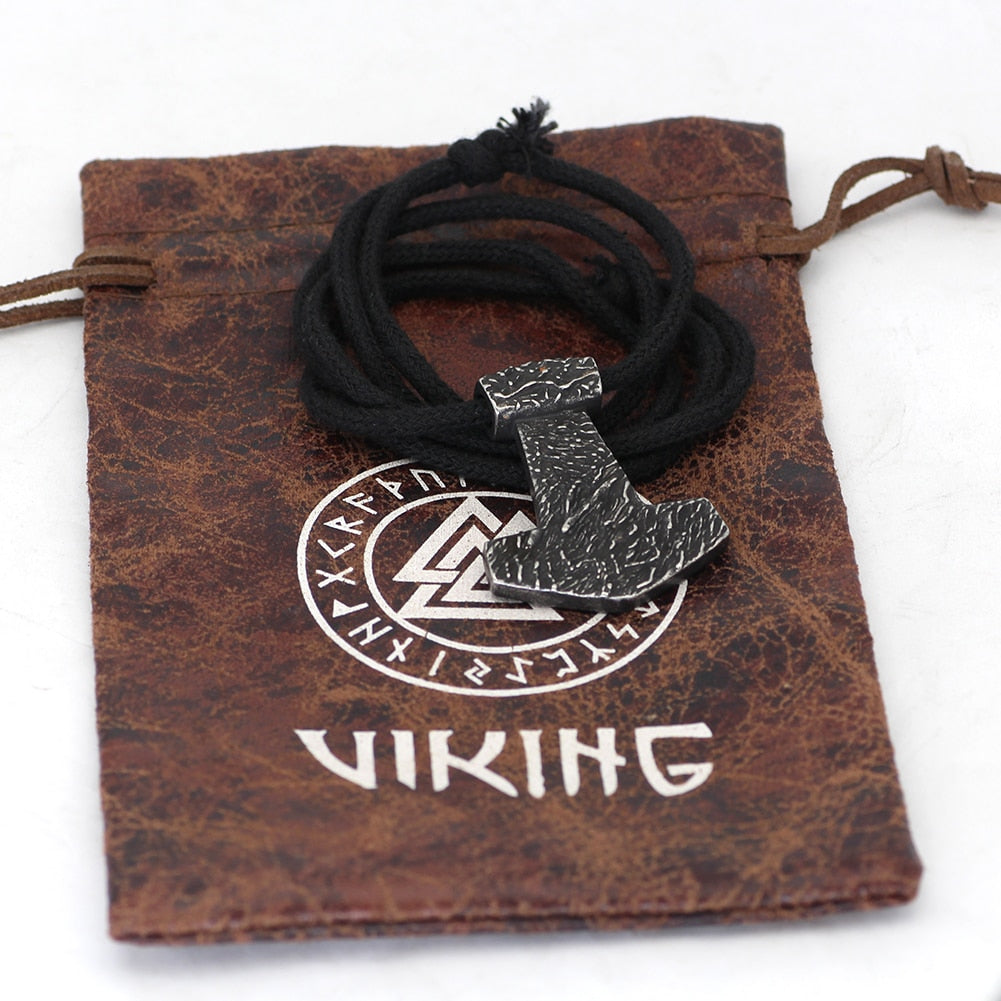 Mjölnir Mystic Age Necklace Stainless Steel