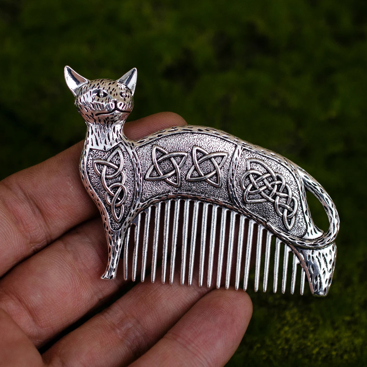 Viking Freyja's Cat Celtic Cat Hair Comb