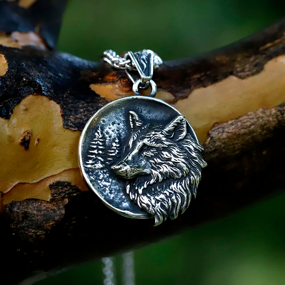 Shadow of Fenrir Necklace Pendant