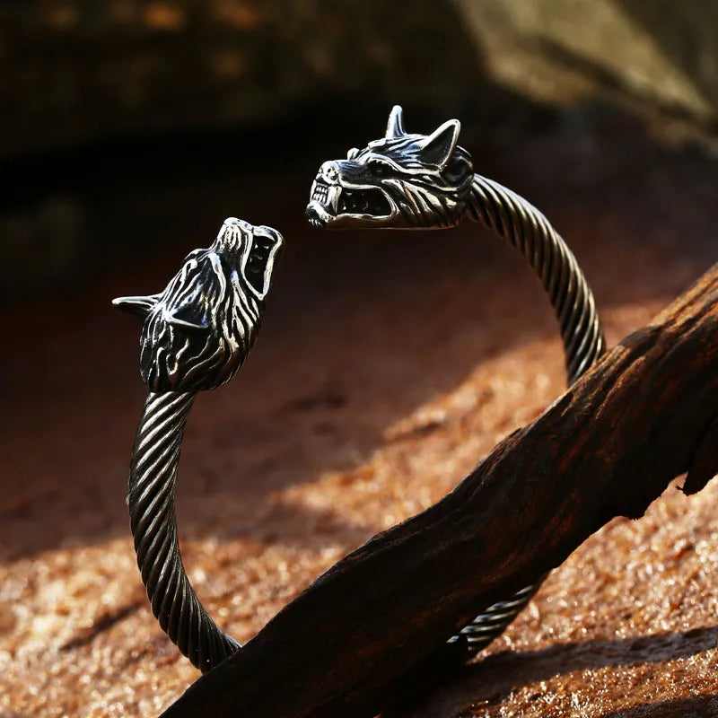 Sköll and Hati Celestial Feast Arm Ring