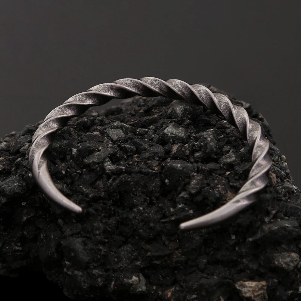 Tyr God of War Twisted Arm Ring