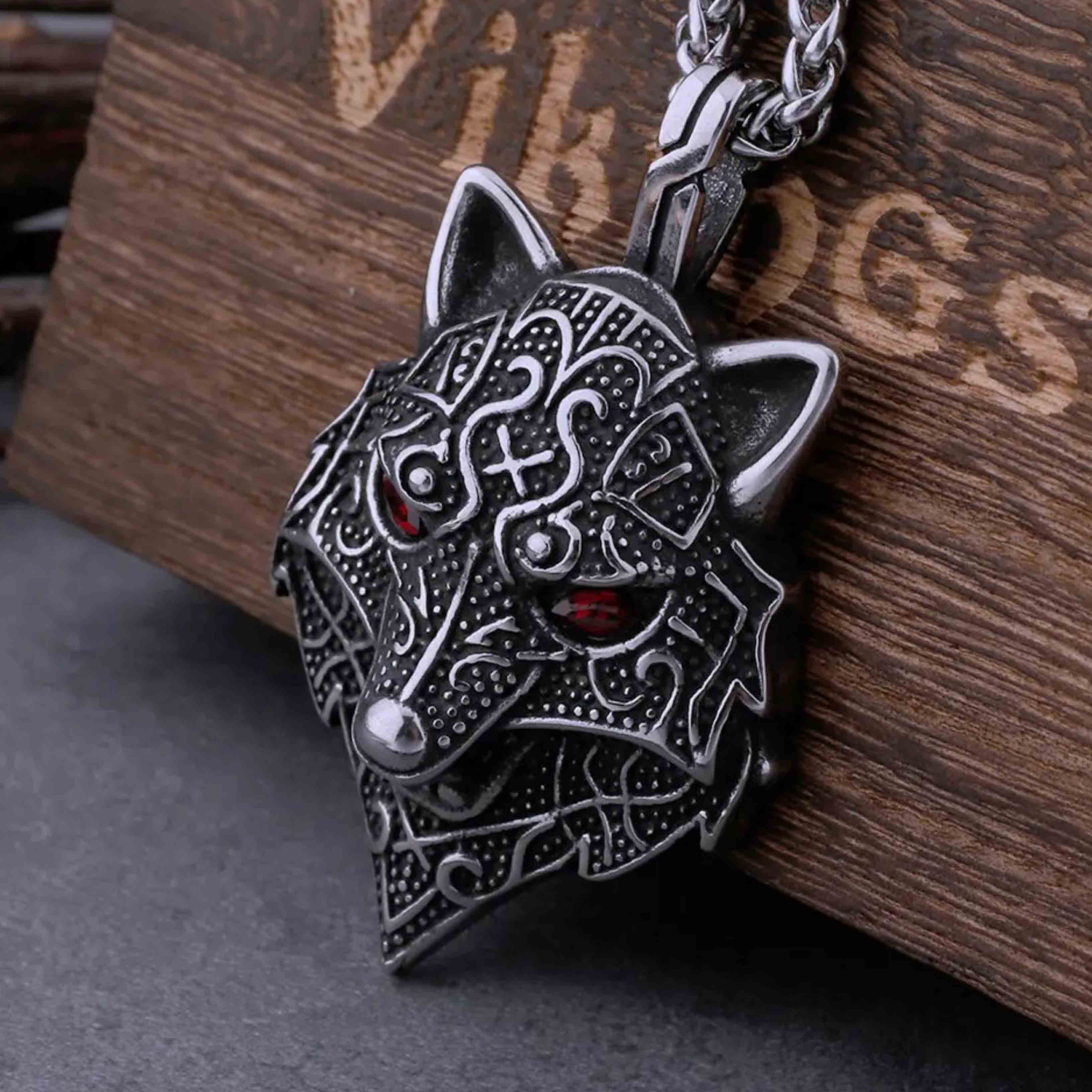 Guardian of the Underworld Garmr Helhound Necklace